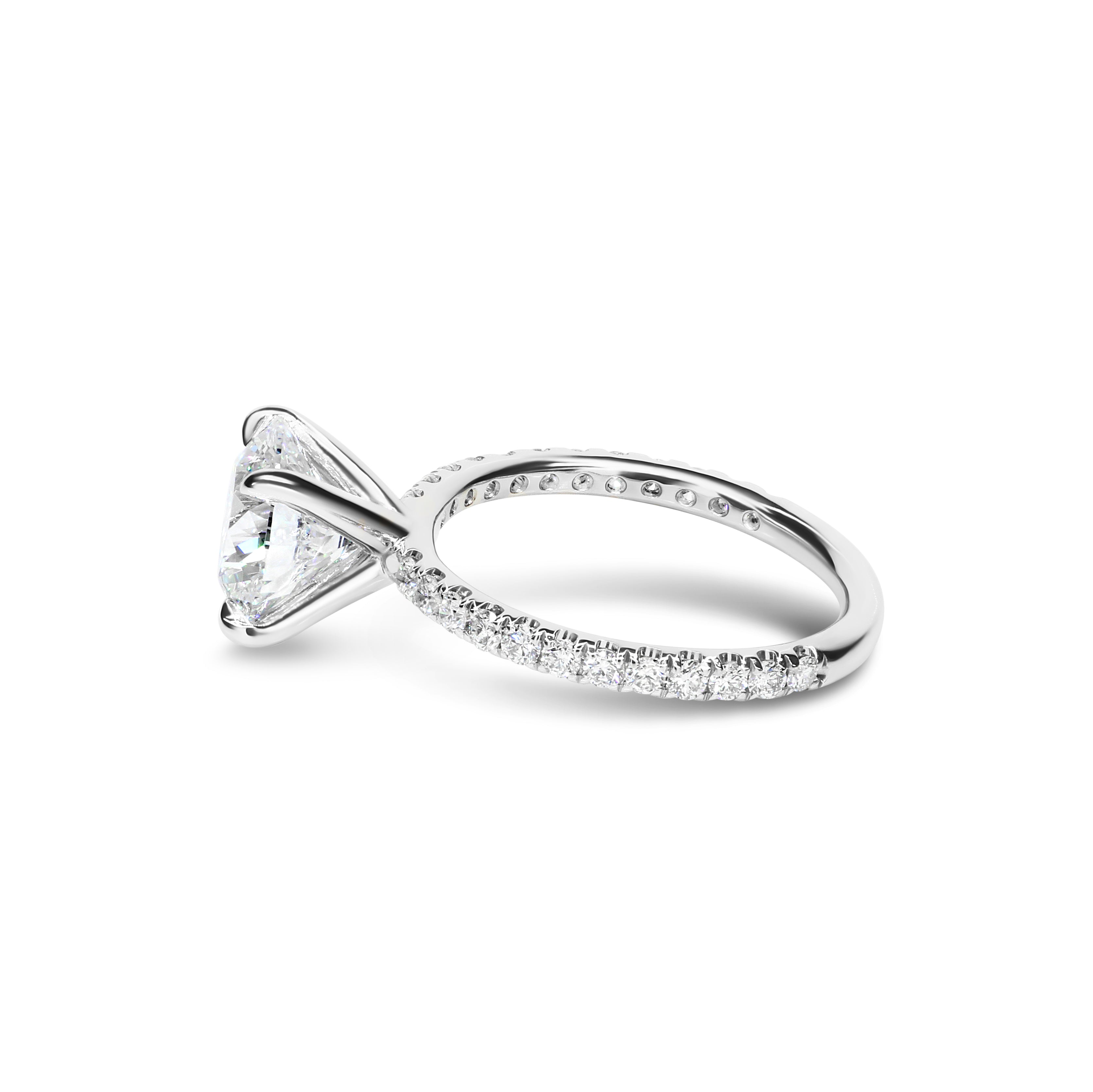 Petit Scallop Round Engagement Ring