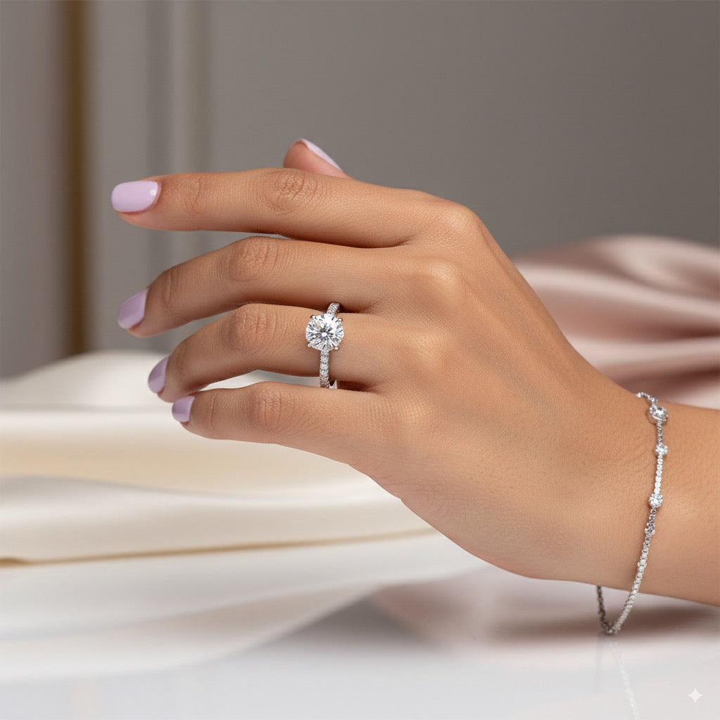 Petit Scallop Round Engagement Ring