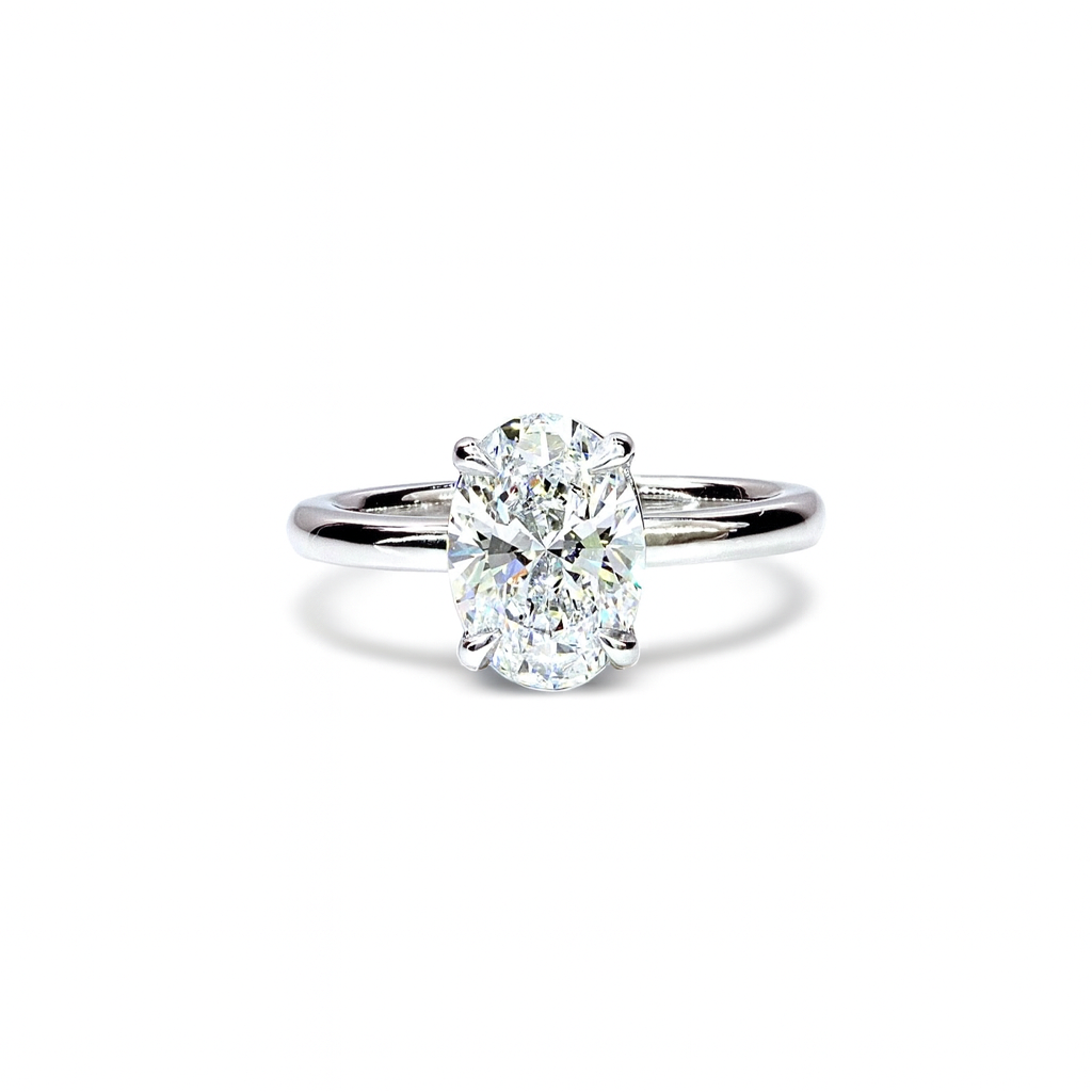 Heritage Classic Oval Cut Solitaire