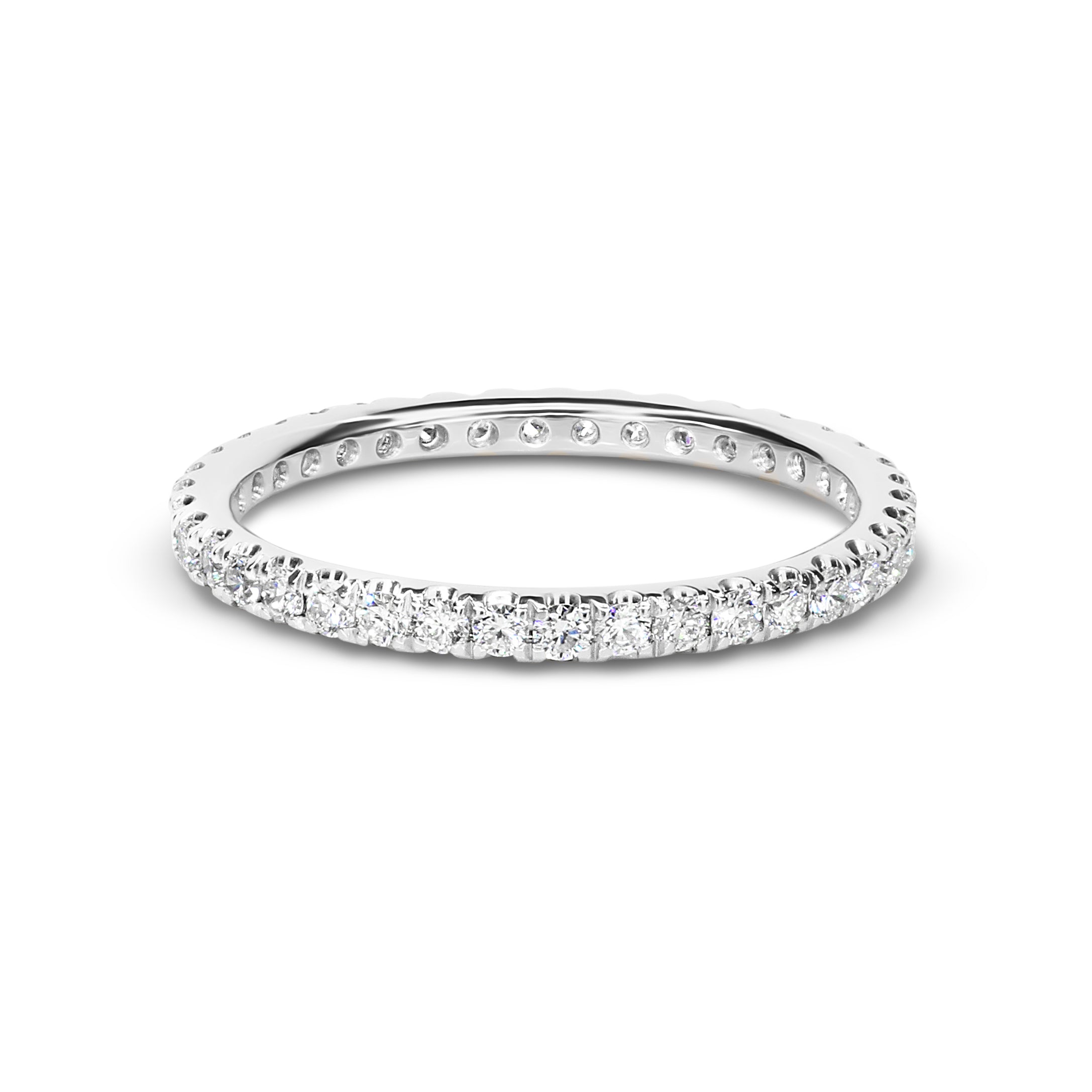 Petit Scallop Wedding Band