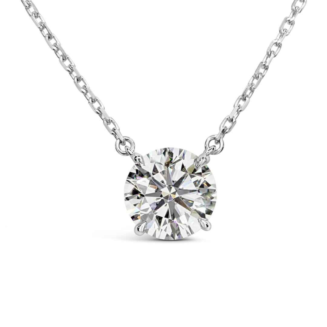 Heritage Classic 4-Prong Diamond Pendant